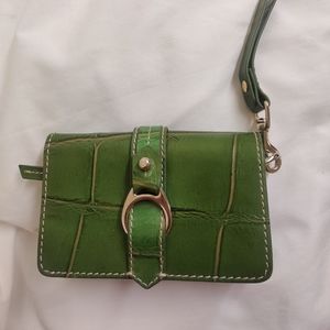 Dooney & Bourke leather green wristlet